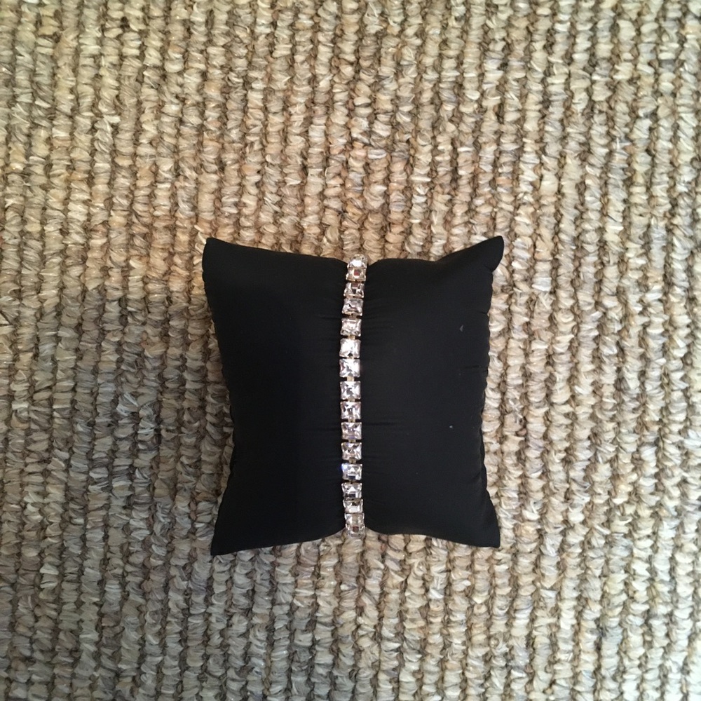 Swavorski rhinestone crystal stretch bracelet